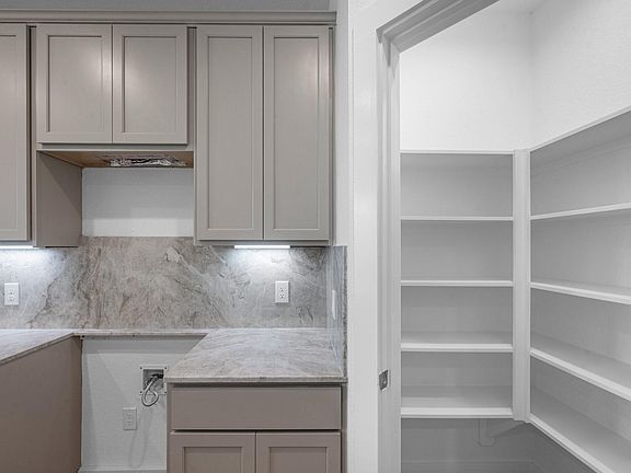 4th image of 5634 Toledo Pines Ln