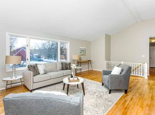 7 Hunters Ln, Andover, NJ 07821