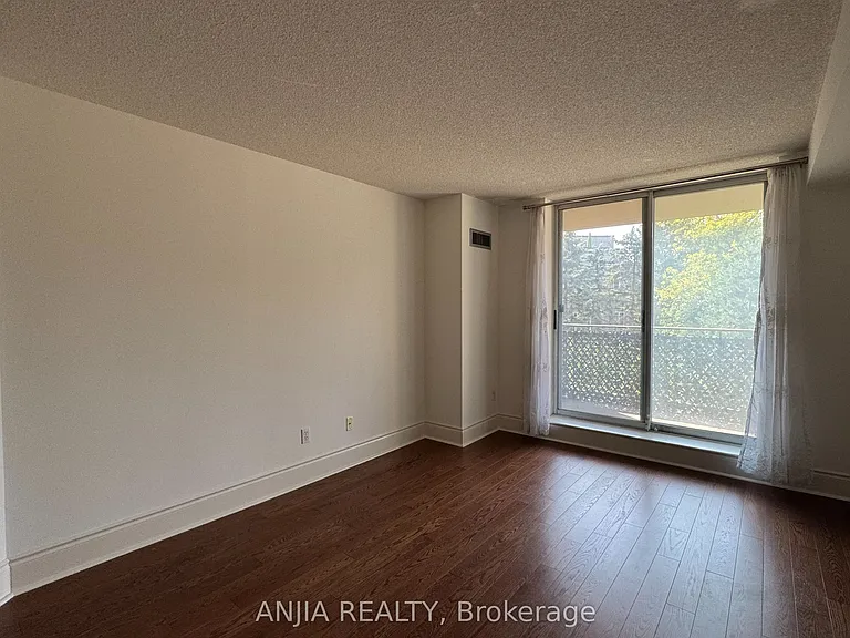75 York Mills Rd #211 — Photo 18