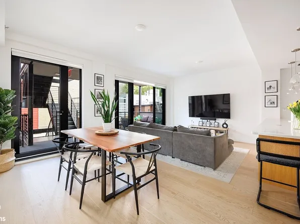 532 Lorimer St #3B, Brooklyn, NY 11211