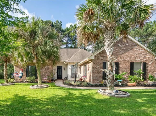 14092 Riverlake Dr, Covington, LA 70435