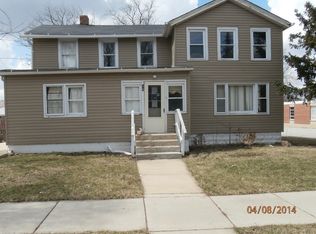 19 S East Ave, Aurora, IL 60505