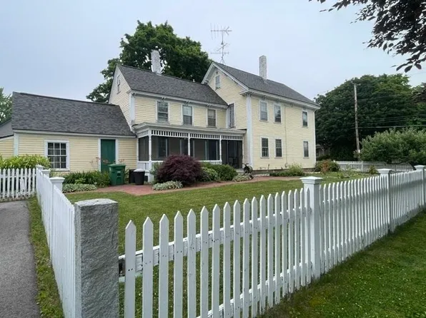 46 Concord St, Nashua, NH 03064