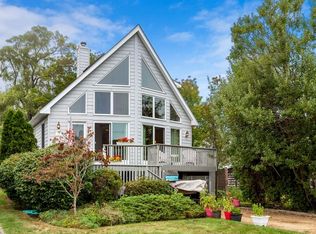 78 Willow Rd, Nahant, MA 01908