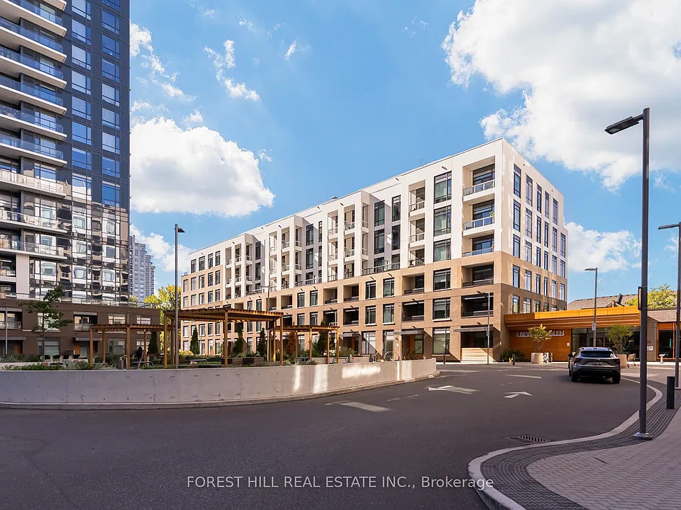8 Beverley Glen Blvd #217