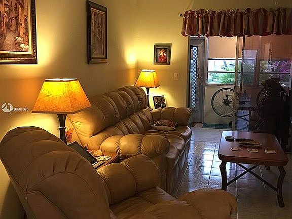 5th image of 2132 NE 1st Way APT 102