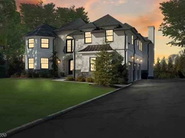 47 Evergreen Dr, North Caldwell Boro, NJ 07006