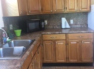 1535 Wapping Rd, Middletown, RI 02842