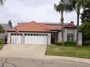 2342 E School Ct, Visalia, CA 93292