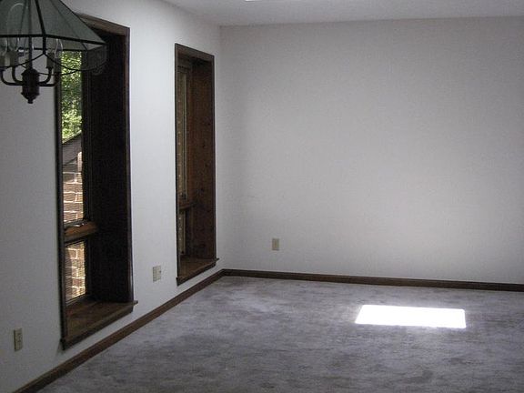 4th image of 23250 Chestnut Oak Ct #12C