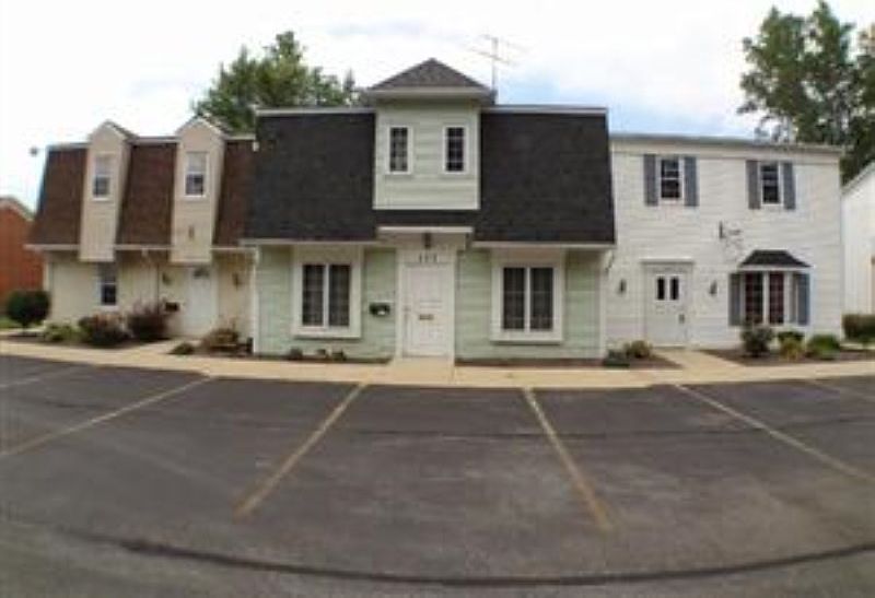 1st image of 4461 Oberlin Ave APT F