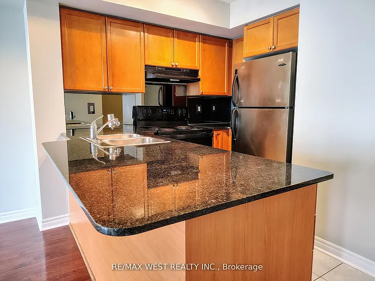 1 Elm Dr W #1301 — Photo 2
