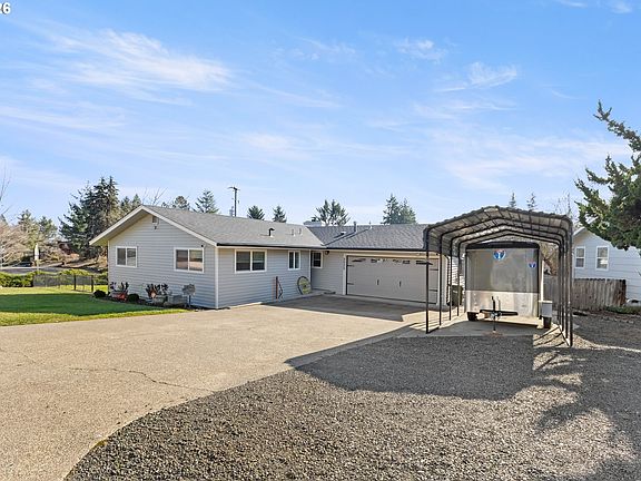4th image of 2025 NW Delridge Ave