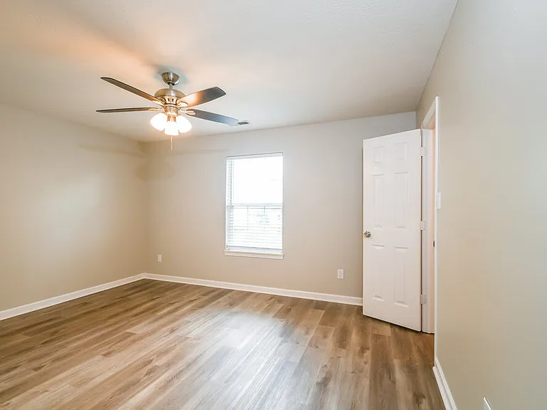 9695 Claymore Dr — Photo 9