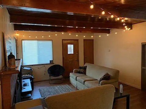 Building Photo - 375 Denslowe Dr