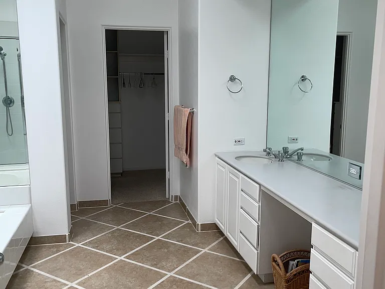 392 Desert Holly Dr — Photo 14