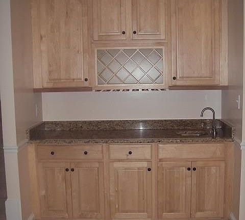 Wet Bar in Family Room