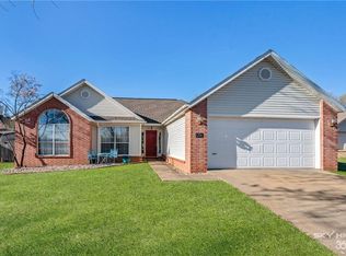 6356 W El Paso Dr, Fayetteville, AR 72704