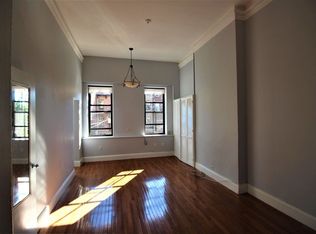 88 Woodhull St APT 2, Brooklyn, NY 11231