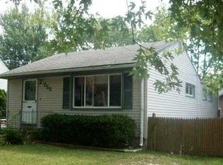 755 Mohawk St, Lewiston, NY 14092