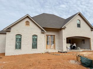 2420 Overcup Dr, Conway, AR 72034