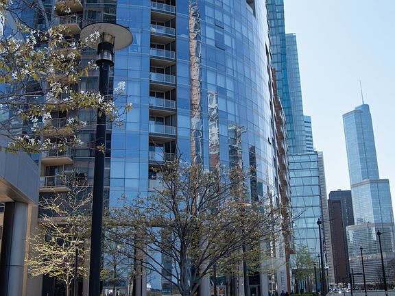 3rd image of 420 E Waterside Dr Unit 4114