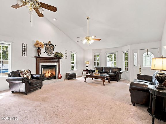 4th image of 1936 Breakers Drive