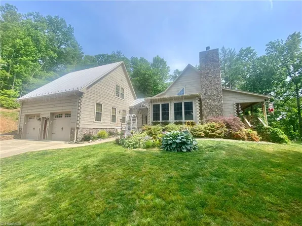 644 Cotton Mill Rd, Roaring River, NC 28669