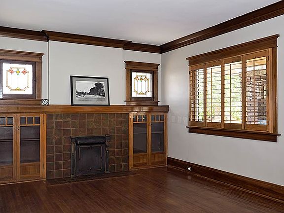 4th image of 1288 E Crystal Ave