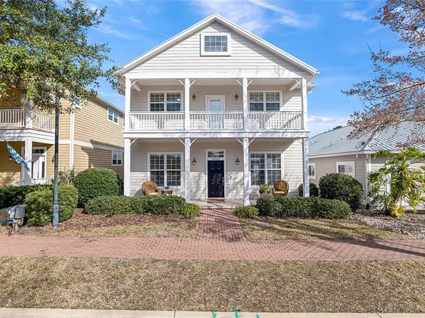 5022 NW 11th Pl, Gainesville, FL 32605