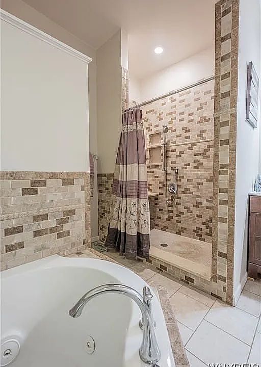 Master Bath