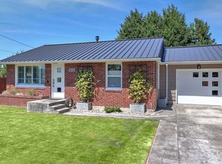 910 N 28th Pl, Renton, WA 98056