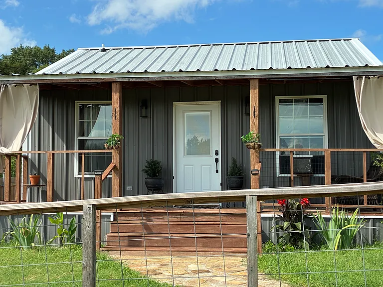 5833 FM 1652 — Photo 10