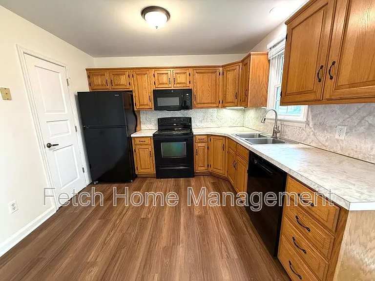 55 Beech Ln — Photo 7