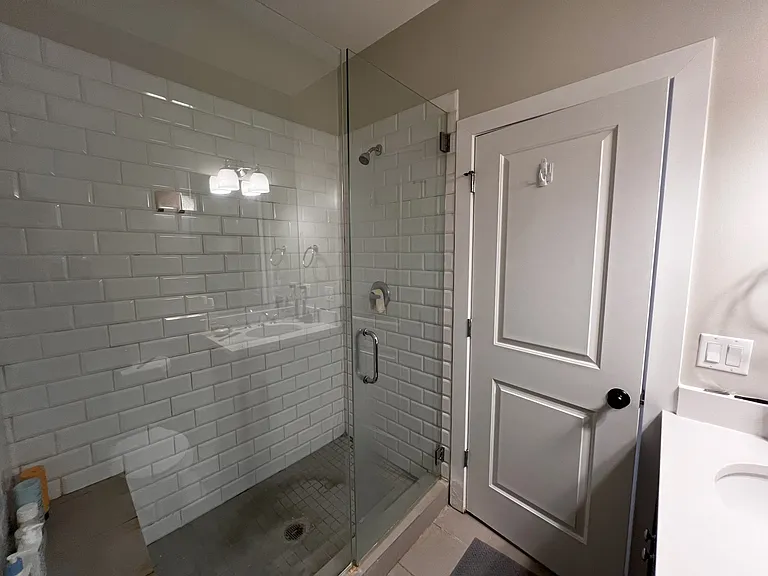 609 W Oakdale Ave #41 — Photo 15