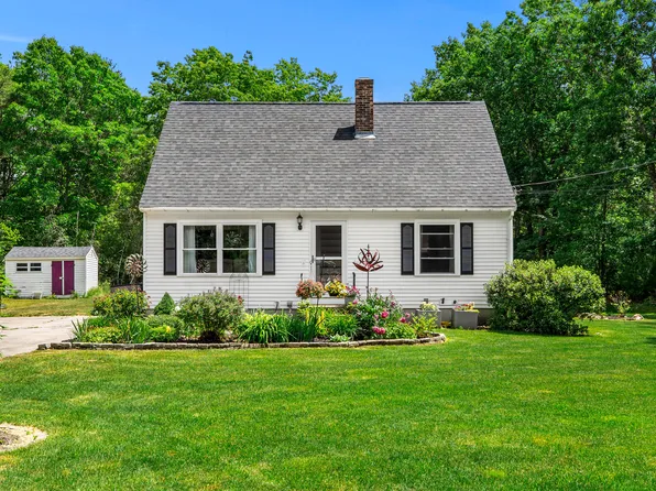 27 Nottingham Drive, Sanford, ME 04073