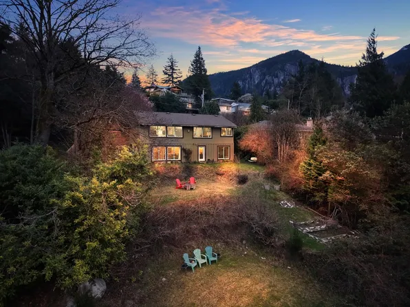 38273 View Pl, Squamish, BC V0N 1T0