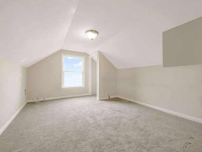 3615 Colby Ave — Photo 14
