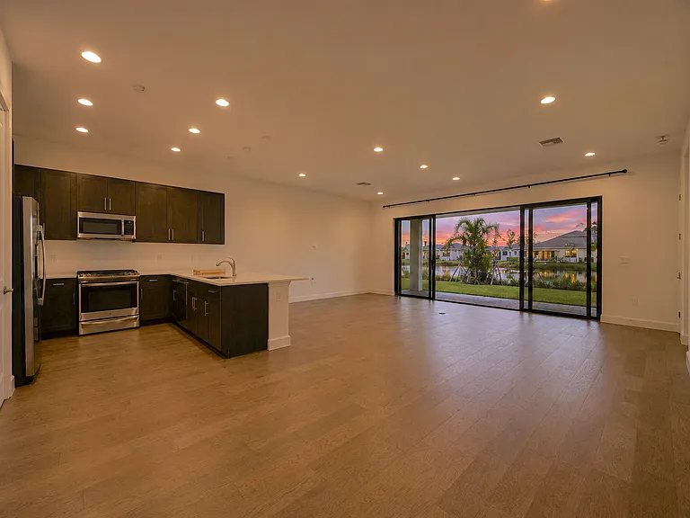 20406 Estero Crossing Blvd — Photo 18