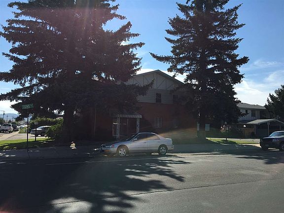 2nd image of 2200 Garfield St