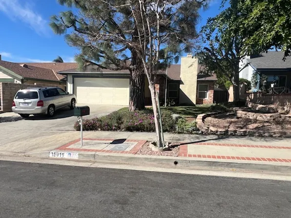 15011 La Mesa St, Sylmar, CA 91342