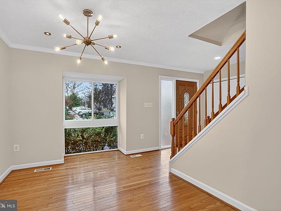 5th image of 3052 Sugar Ln