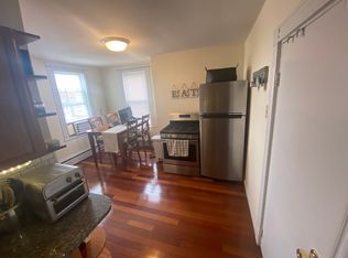 702 E Broadway #3R, Boston, MA 02127