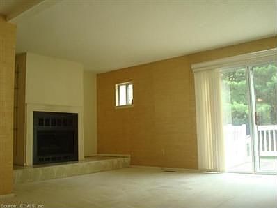 5th image of 54 Jerimoth Dr