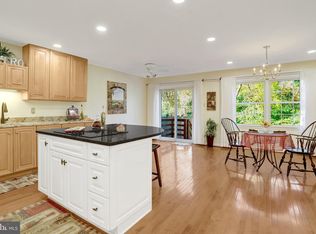 6122 Old Brentford Ct, Alexandria, VA 22310