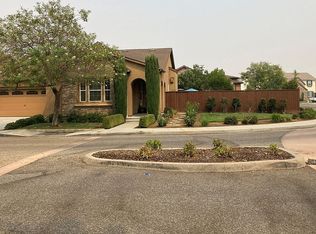 1509 N Dara Ave, Clovis, CA 93619