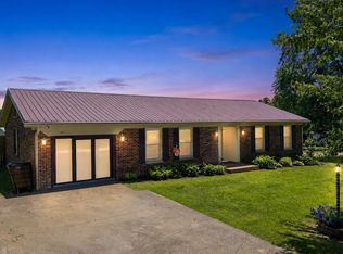 401 Haddix St, Harrodsburg, KY 40330