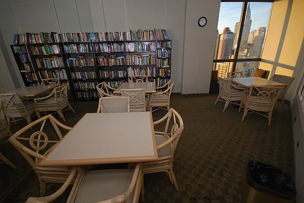 Rented by Luxury Habitat | media 27