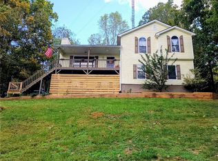 25 Mountain Trail Ct, Cartersville, GA 30120
