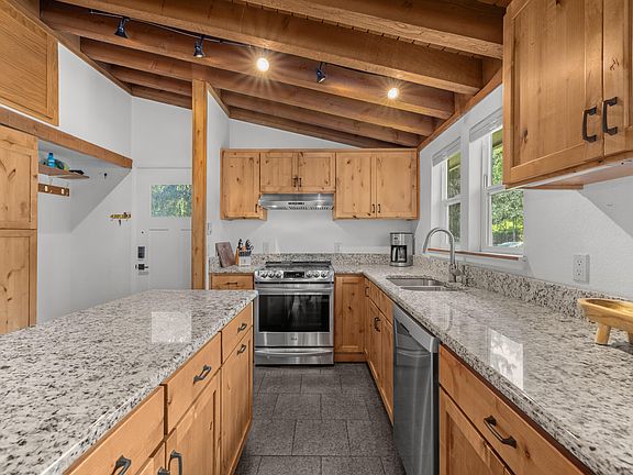 4th image of 3516 Ranch Condo Dr